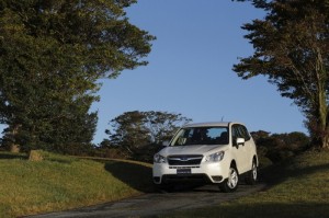 Subaru Forester 2013 идва с оф-роуд система X-Mode (галерия)