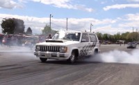 Най-бързият Jeep Cherokee в света: 1/4 миля за 8 секунди